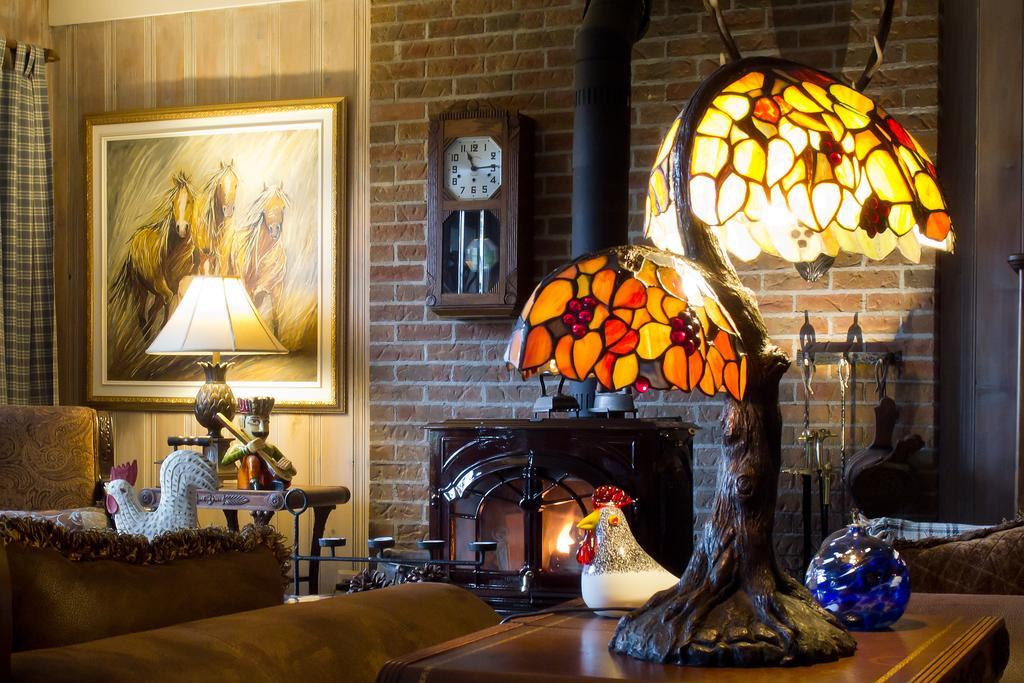 Le Petit Clocher Gite Touristique B & B Saint-Sauveur Luaran gambar