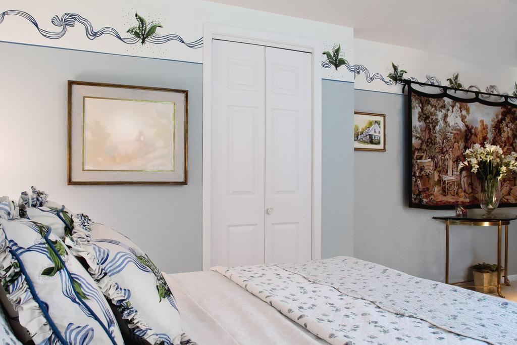 Le Petit Clocher Gite Touristique B & B Saint-Sauveur Bilik gambar