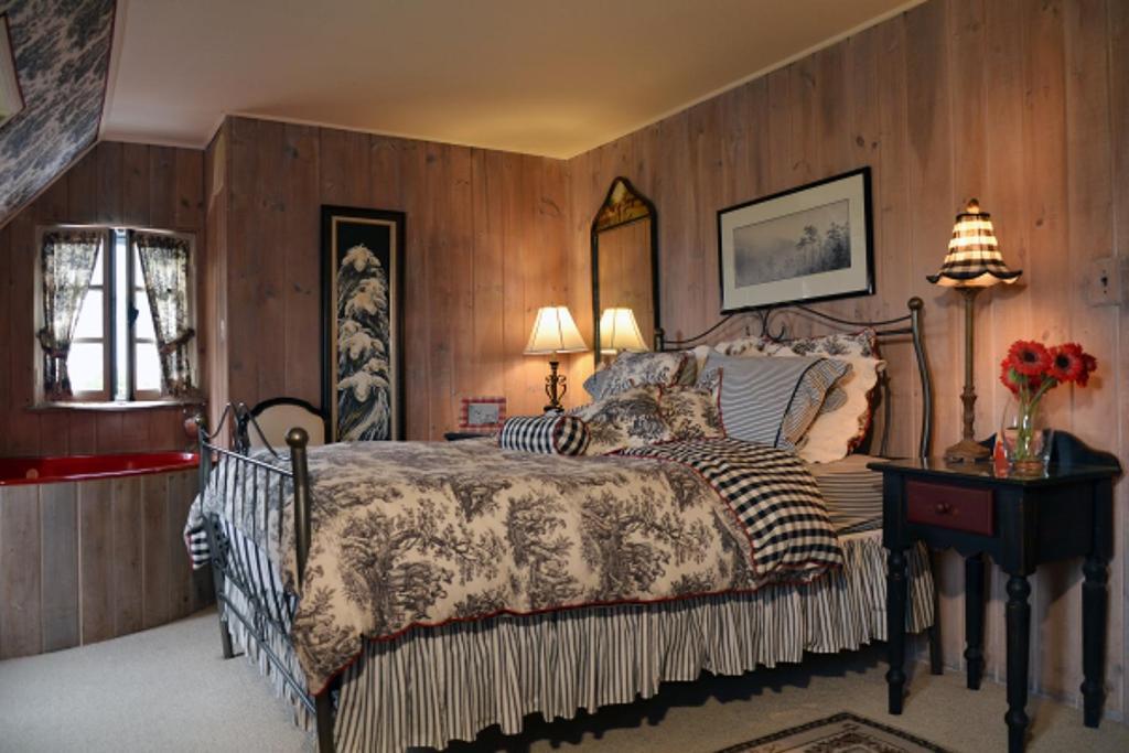 Le Petit Clocher Gite Touristique B & B Saint-Sauveur Bilik gambar