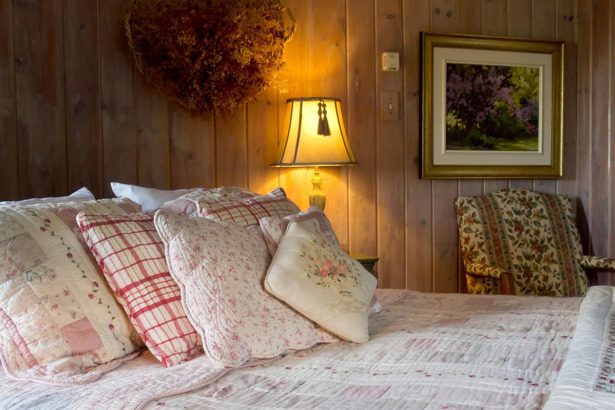 Le Petit Clocher Gite Touristique B & B Saint-Sauveur Bilik gambar