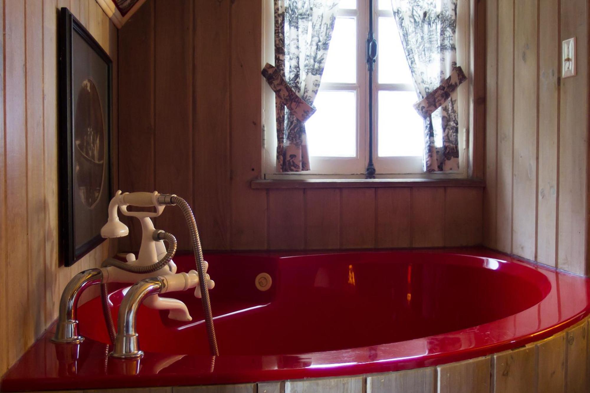 Le Petit Clocher Gite Touristique B & B Saint-Sauveur Bilik gambar