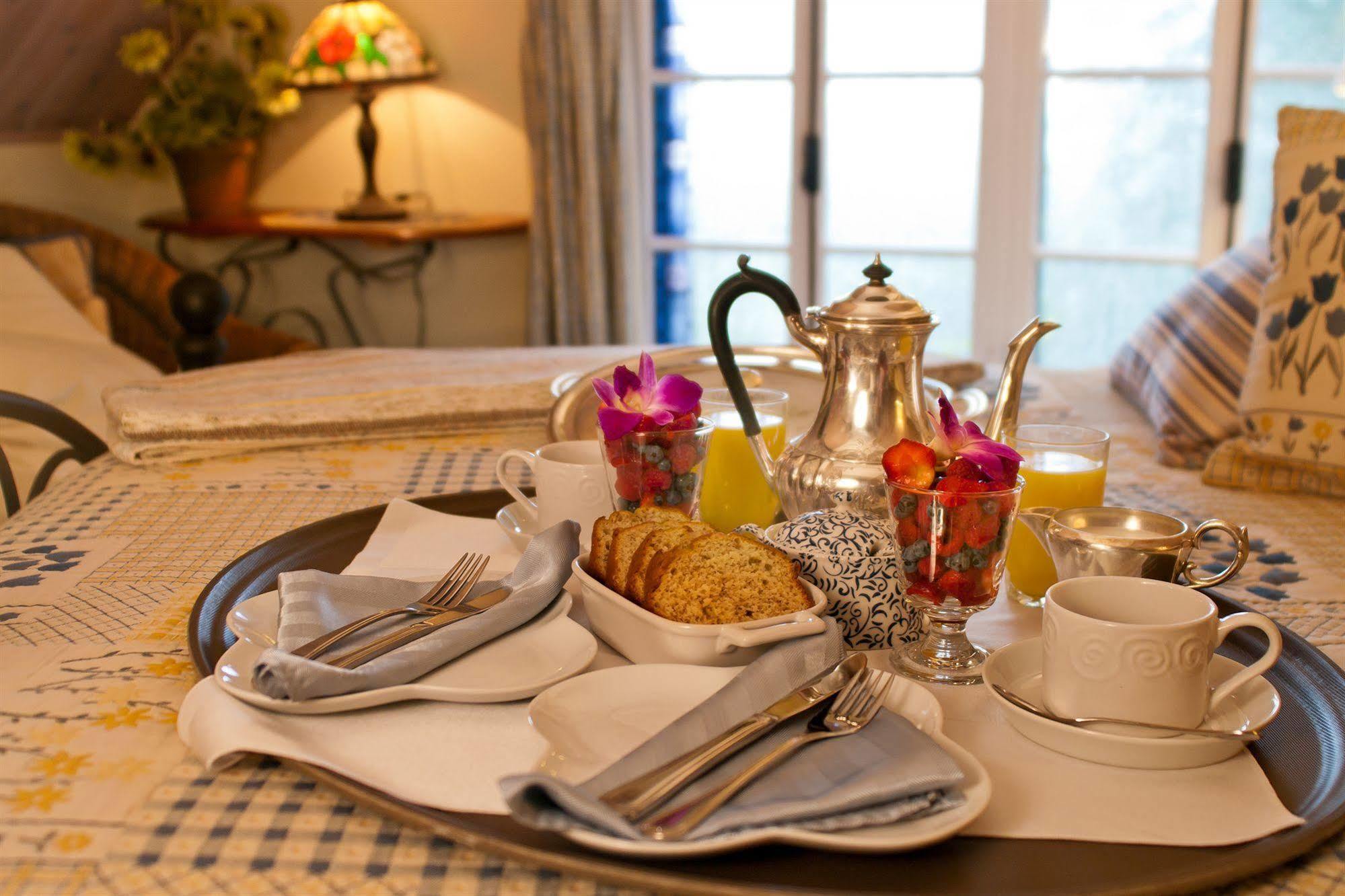 Le Petit Clocher Gite Touristique B & B Saint-Sauveur Luaran gambar